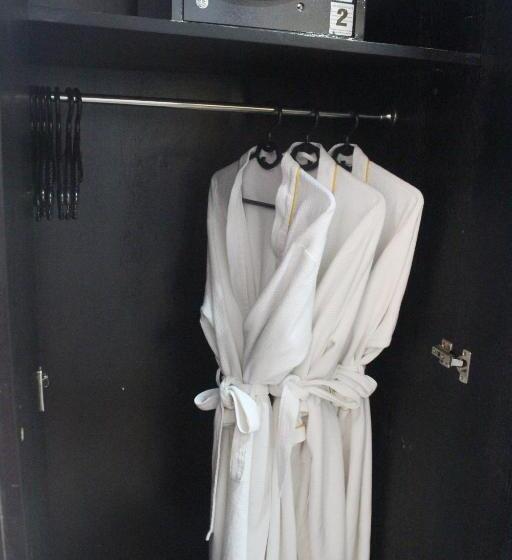 اتاق استاندارد, The Vissai