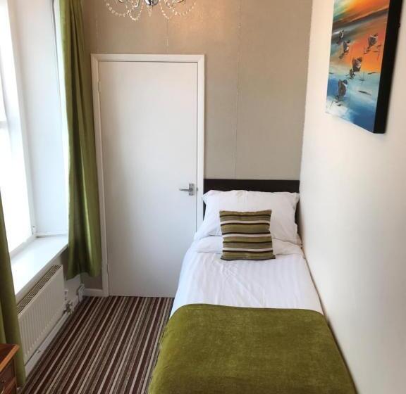 Номер Стандарт Индивидуальный, The Wighthill