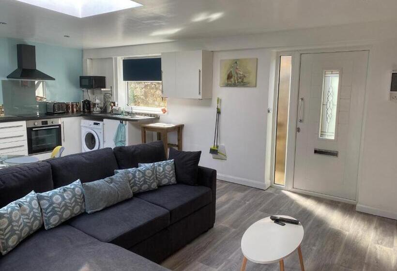 Бунгало Deluxe, The Wighthill