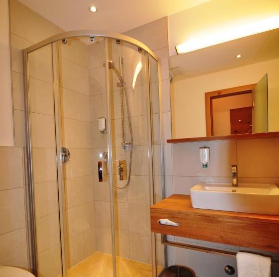 スタンダードルーム, Wienerwaldhof Rieger