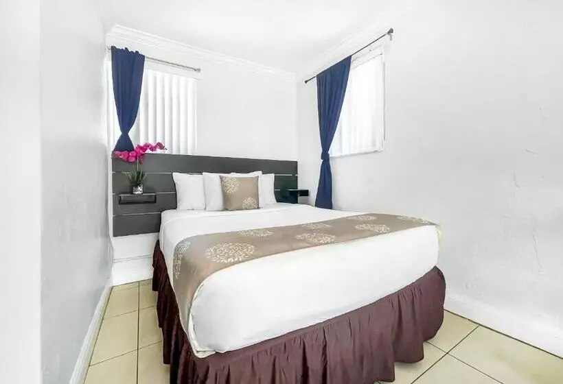 デラックスルーム, Hollywood Beach Hotels