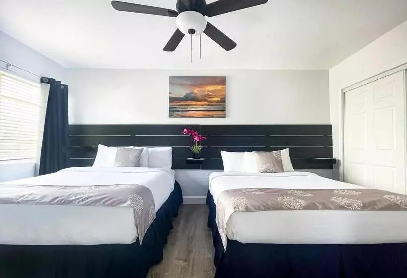 オーシャンビュースイート, Hollywood Beach Hotels