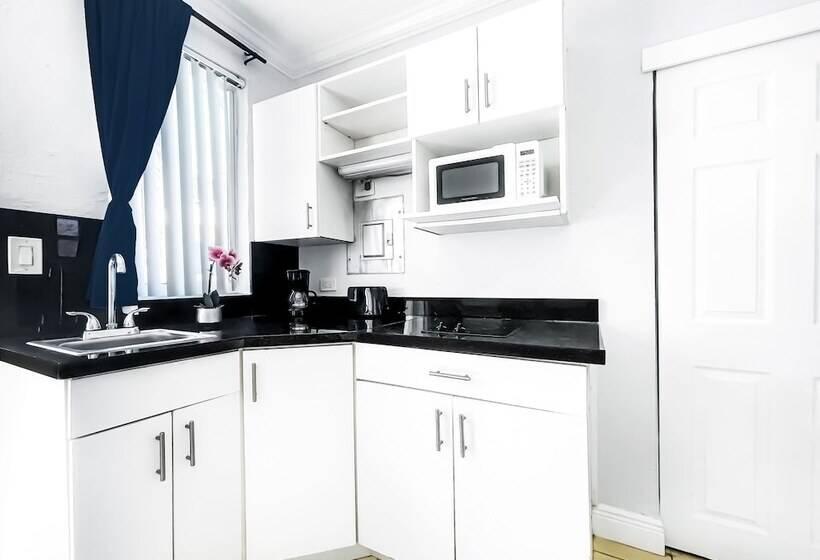 חדר דלוקס, Hollywood Beach Hotels