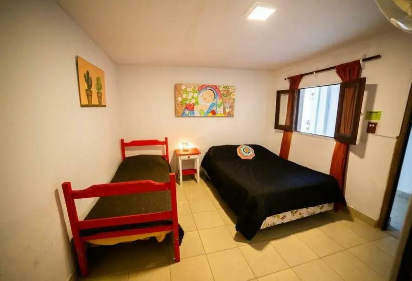 Standard Kolmen Hengen Huone, Huaka Hostel