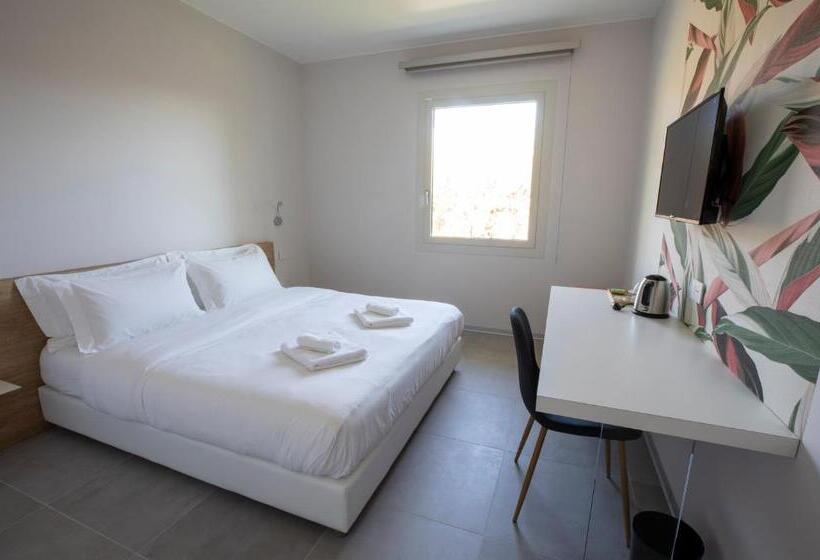 غرفة قياسية مطلّة علي الحديقة, B&b Fior Di Magnolia