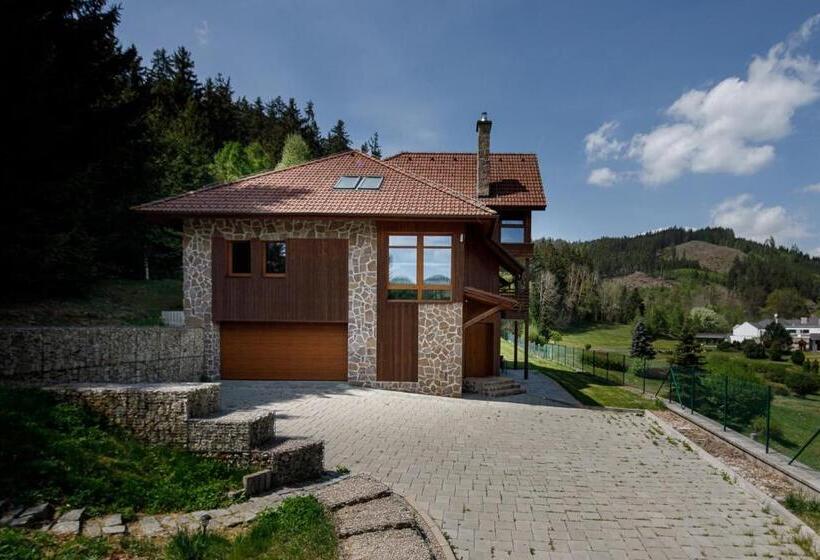 带1个卧室的豪华别墅, Chateau Cihelny