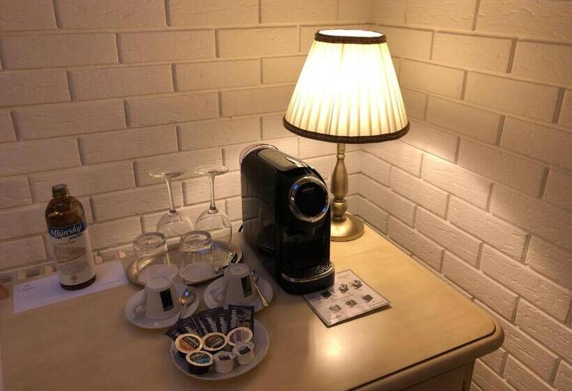 高级大房间, Chateau Cihelny