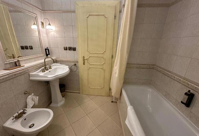 标准间带阳台, Chateau Cihelny