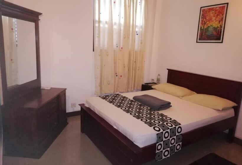 Pokój Standard, Days Inn B/b