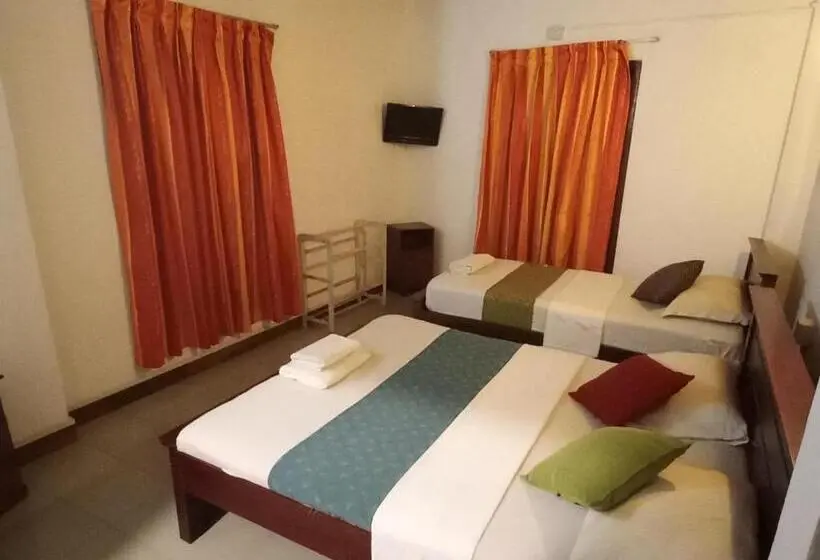 3-Bett-Standardzimmer, Days Inn B/b