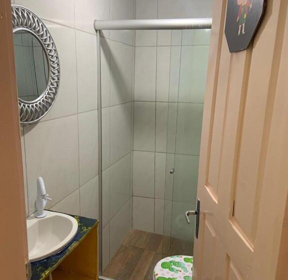 エコノミールーム, Pousada 461