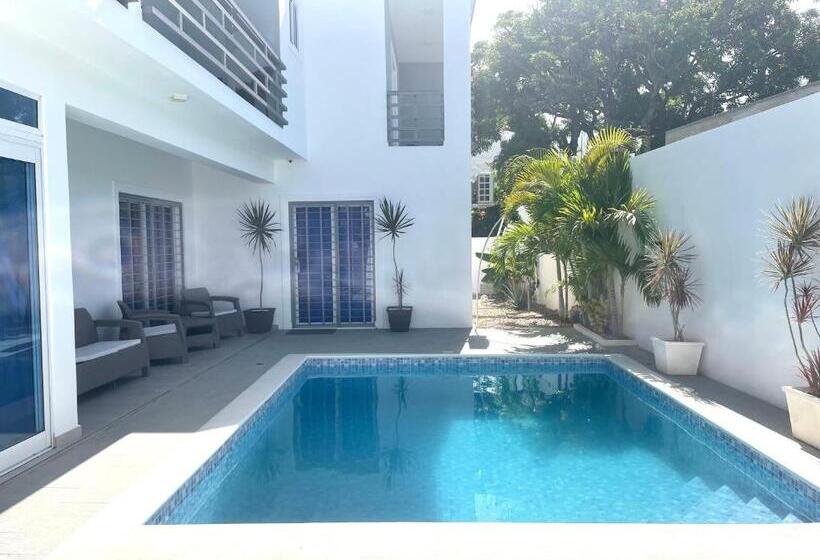 חדר סופריור עם מיטת קינג, Gaia Residence Deluxe