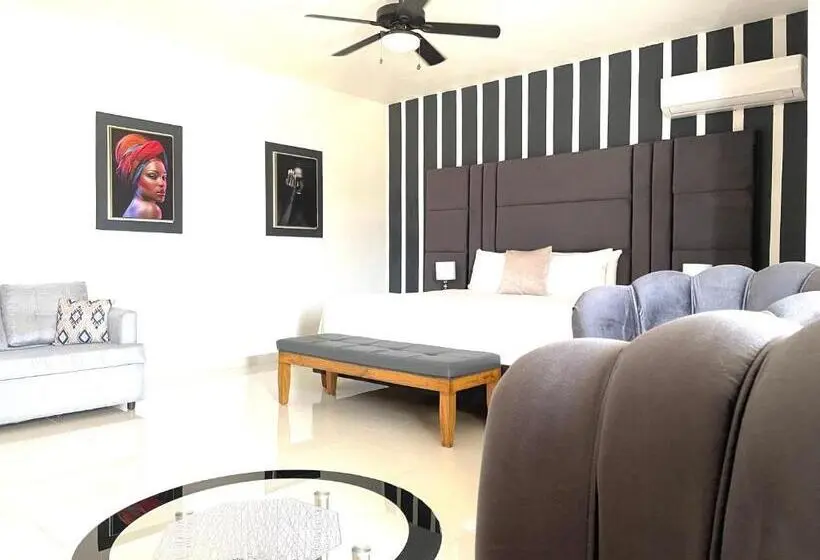 سوییت جونیور با چشم‌انداز استخر, Gaia Residence Deluxe