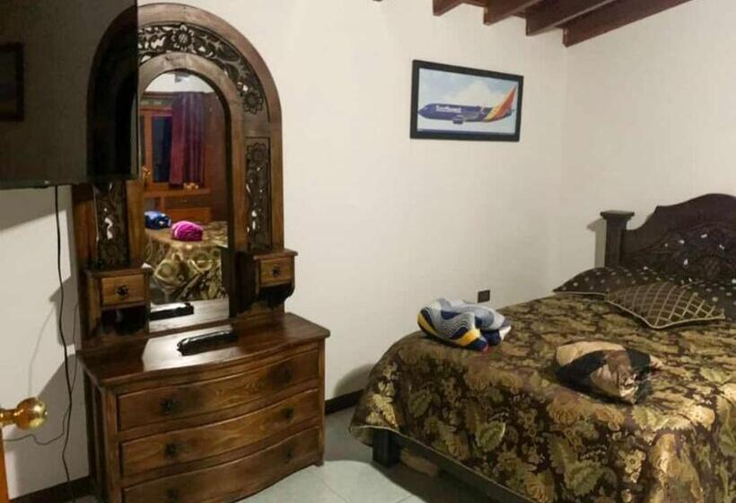 Апартаменты Deluxe 1 Спальня, Hacienda San Miguel Arcangel