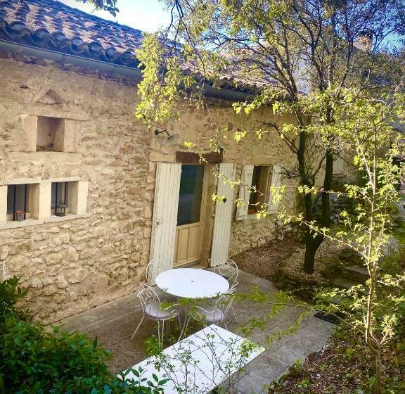 Hus 2 Soveværelser, La Cassine, Gîte Des Lucioles En Provence