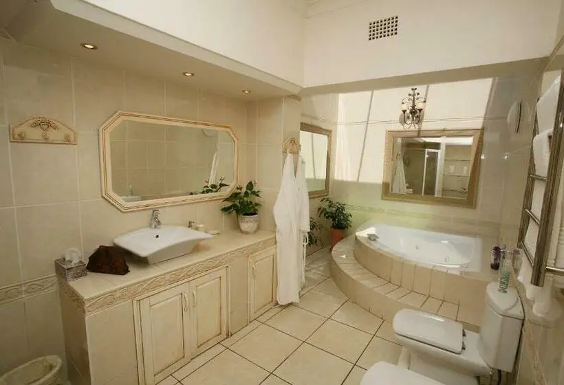 キングサイズベッドのスタンダードルーム, Bordeaux Haven Guest House