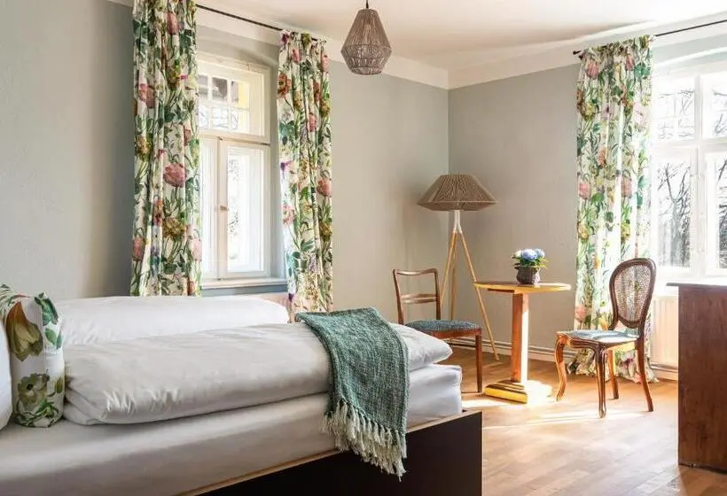 キングサイズベッドのスーペリアルーム, Klostergartenhotel Marienfließ