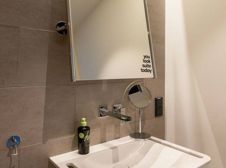 سوییت, Limehome Berlin Mullerstraße Digital Access