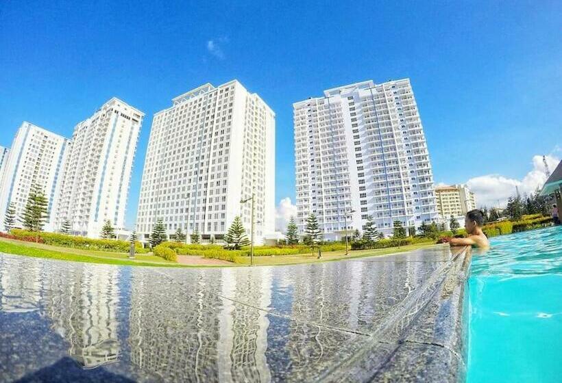 Pokój Rodzinny, Smdc Wind Residences, With Netflix And Wifi