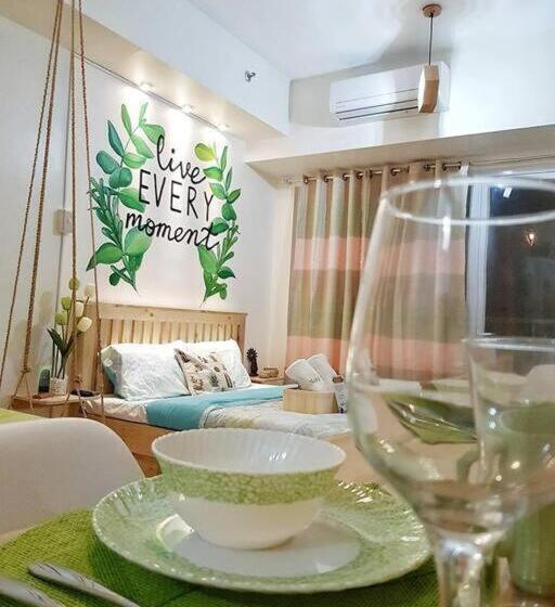 Pokój Rodzinny, Smdc Wind Residences, With Netflix And Wifi