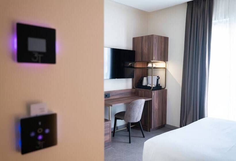 标准间, 3t Boutique