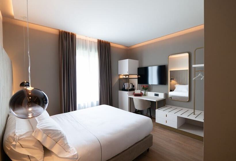 高级大房间, 3t Boutique