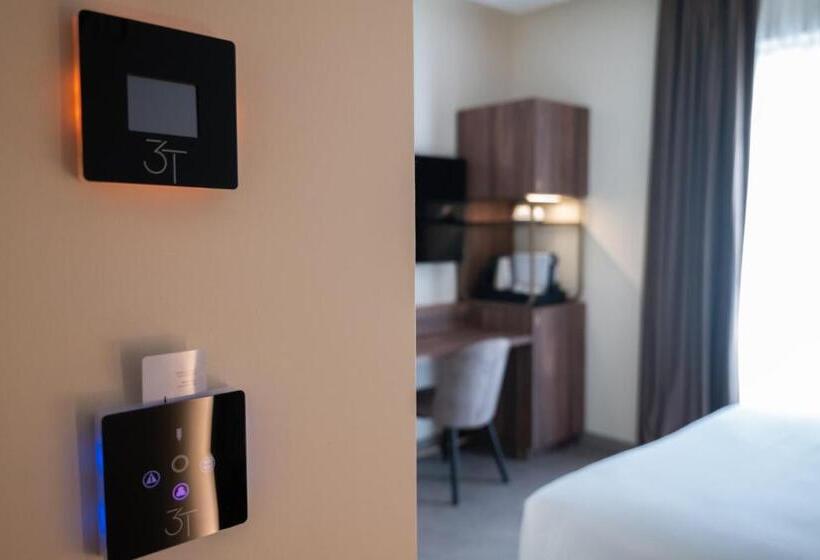 标准间, 3t Boutique