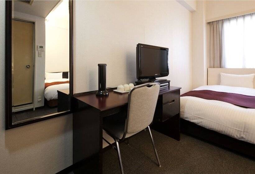 Habitación Triple Estándar, Abest Osu Kannon Ekimae Hane No Yu