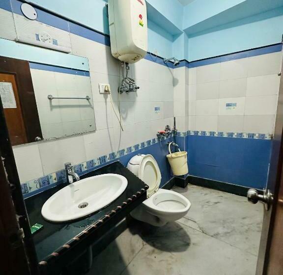 חדר דלוקס, Gajraj