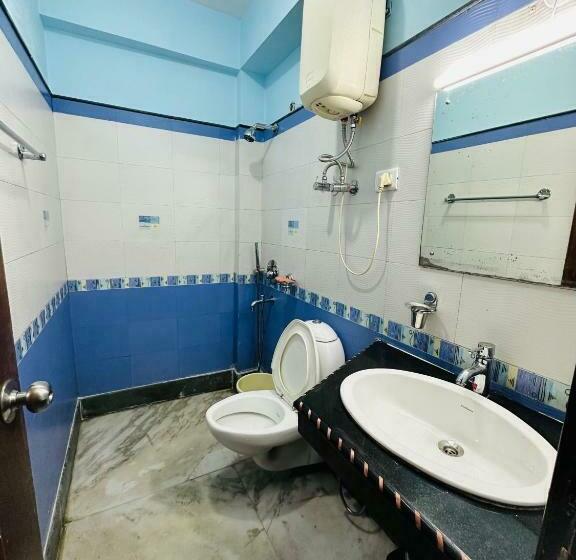 חדר דלוקס, Gajraj