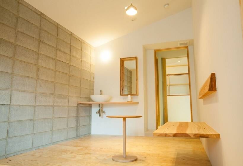 غرفة قياسية, Kinsui Annex