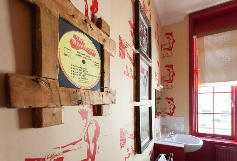 스탠다드 싱글 룸, Pelirocco