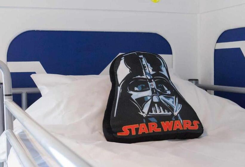 스탠다드 룸 2층 침대, Pelirocco