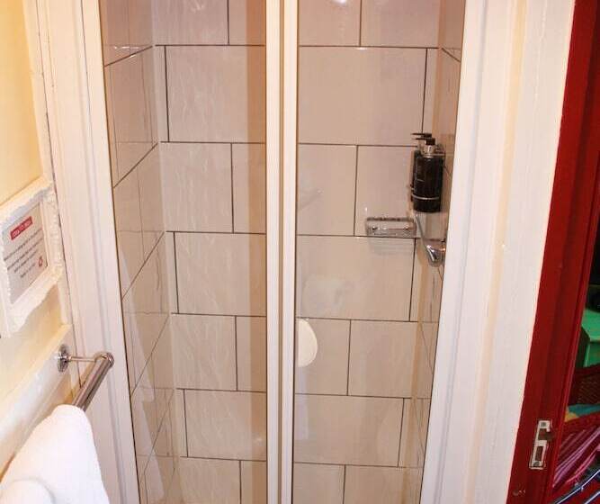 스탠다드 싱글 룸, Pelirocco