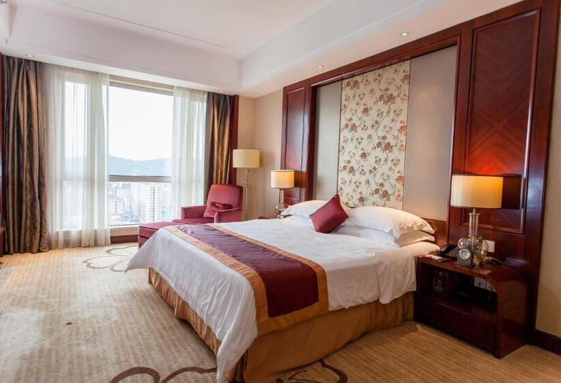 חדר סטנדרט עם מיטת קינג, Ramada Plaza Shaoguan City Centre