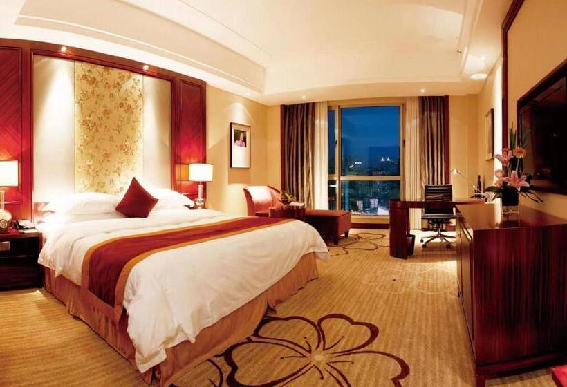 חדר סטנדרט עם מיטת קינג, Ramada Plaza Shaoguan City Centre