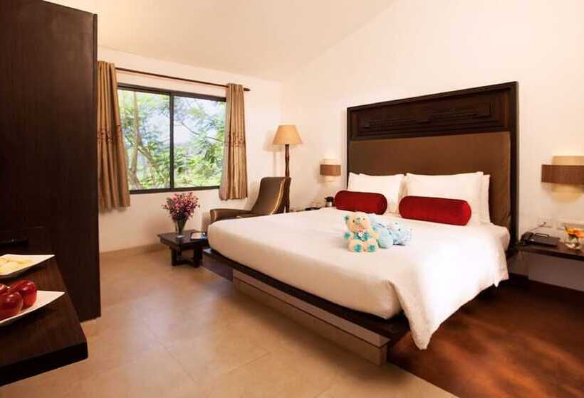 חדר פרמיום, Sterling Munnar