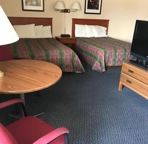 Номер Стандарт 2 Двуспальные Кровати, The Gables Inn