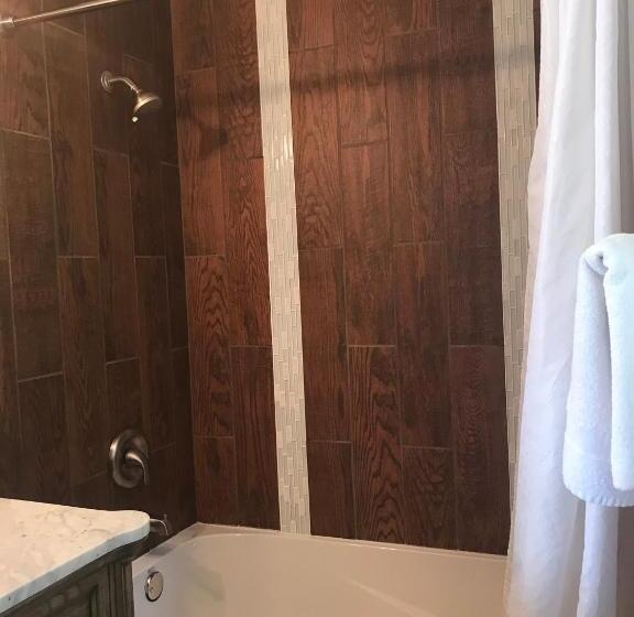 Номер Стандарт, The Gables Inn