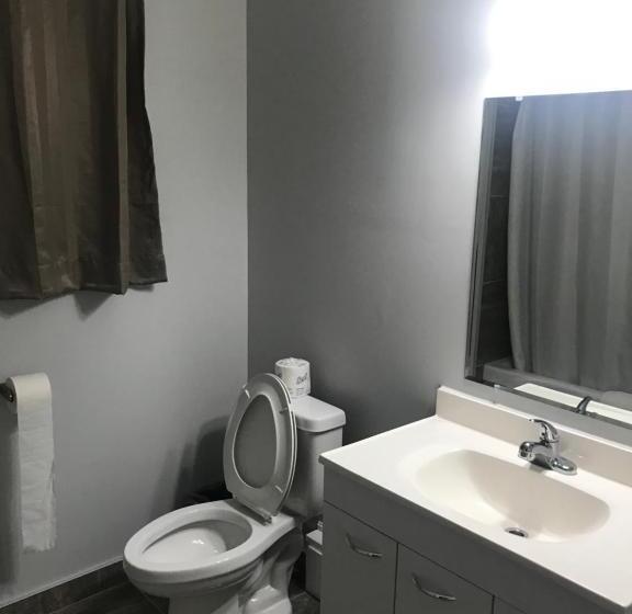 家庭间, The Gables Inn