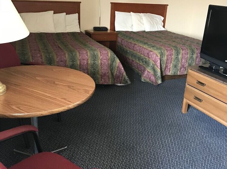 Номер Стандарт 2 Двуспальные Кровати, The Gables Inn