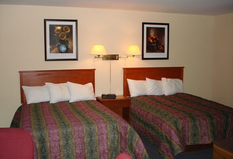 Номер Стандарт 2 Двуспальные Кровати, The Gables Inn