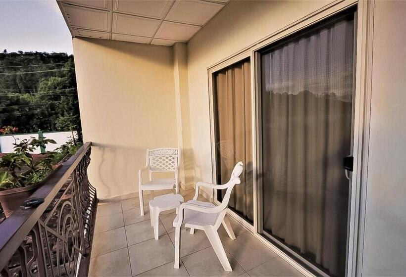 غرفة قياسية مطلة على الجبل, Valle Del Rio