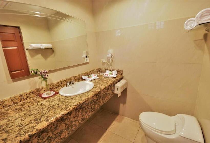 غرفة قياسية مطلّة علي النهر, Valle Del Rio