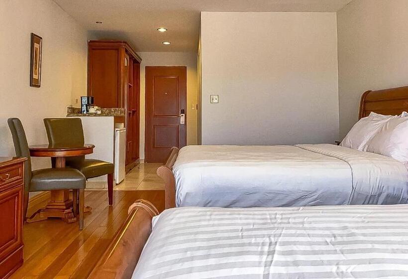 غرفة قياسية مطلّة علي النهر, Valle Del Rio