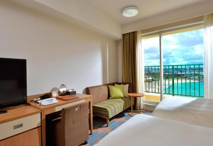 Triple Room Sea View, Vessel Hotel Campana Okinawa