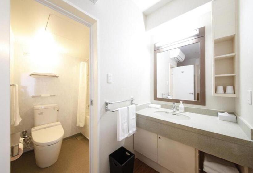 带海景标准四人间, Vessel Hotel Campana Okinawa