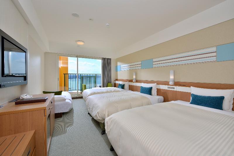 带海景标准四人间, Vessel Hotel Campana Okinawa
