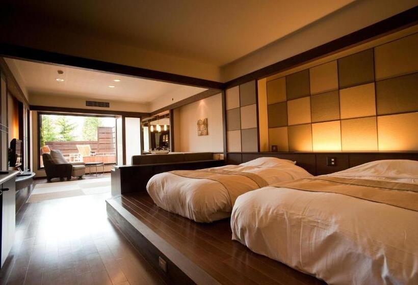 Standard room with outdoor bath, Lake Shikotsu Tsuruga Resort Spa Mizu No Uta