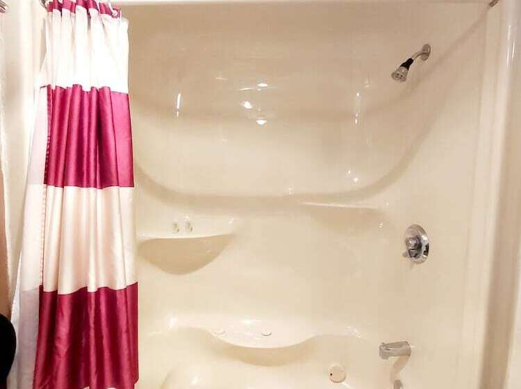 스탠다드 룸 더블 침대 2개, Seely's Motel